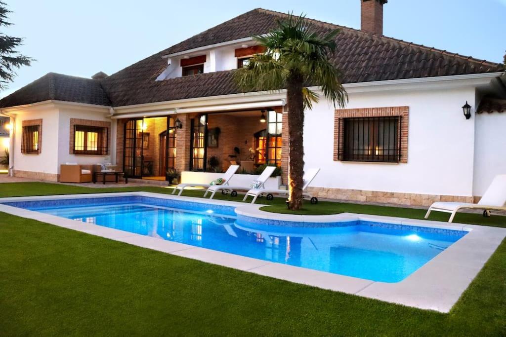La Casa De Enfrente Villa Herencia ภายนอก รูปภาพ