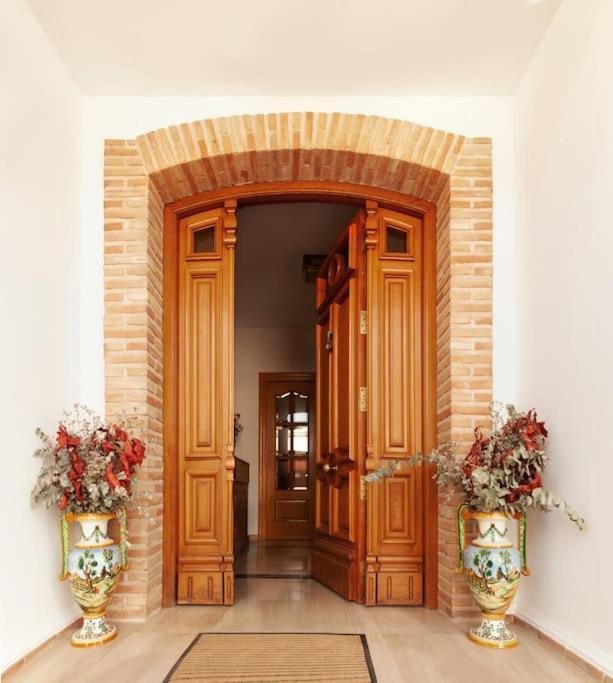 La Casa De Enfrente Villa Herencia ภายนอก รูปภาพ