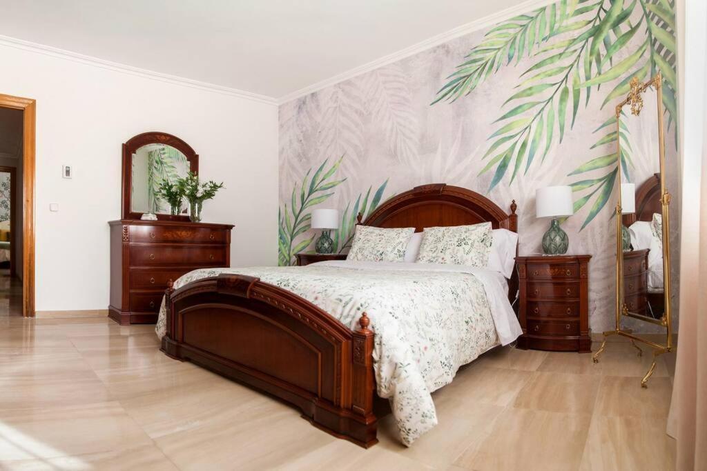 La Casa De Enfrente Villa Herencia ภายนอก รูปภาพ