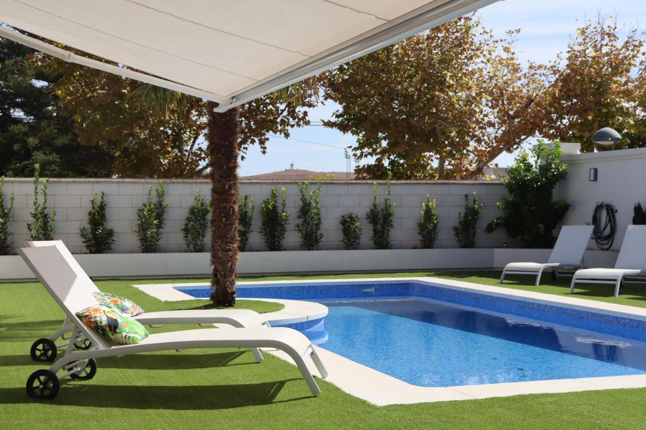 La Casa De Enfrente Villa Herencia ภายนอก รูปภาพ